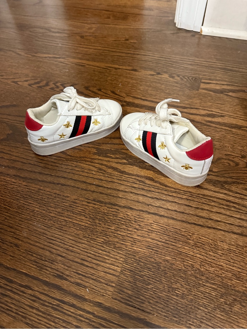 Lola + The Boys White Sneakers with Red Heel and Black-Red Stripes